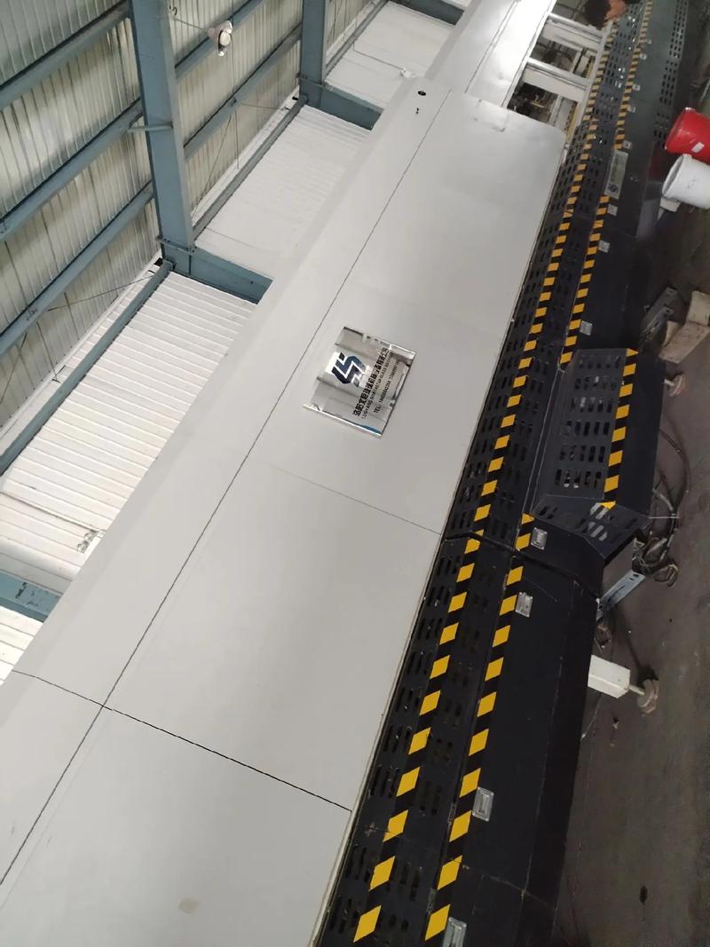 伊犁宇科商貿(mào) 中空玻璃生產(chǎn)線現(xiàn)場探秘